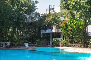 8.30-18.30 accessible swimming pool. Adult and Kid pool separated