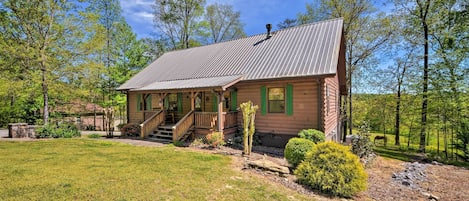 Trenton Vacation Rental Cabin | 4BR | 3BA | 2,600 Sq Ft | Stairs Required