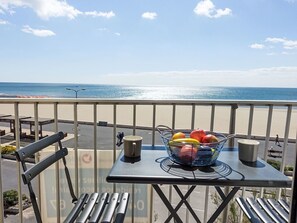 Water, Cloud, Sky, Tableware, Chair, Interior Design, Outdoor Furniture, Fence, Real Estate, Leisure