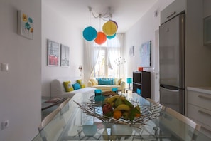 Calliope Apartment