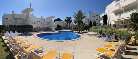 Panoramic Photographs from the comunal swimming pool 
Open d´Or Properties 