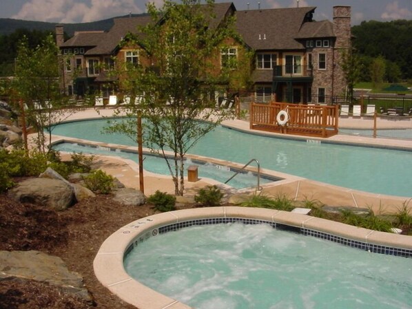 Pool and hot tub area. Hot tubs are open year round.