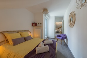 Chambre double avec balcon - Location saisonnière