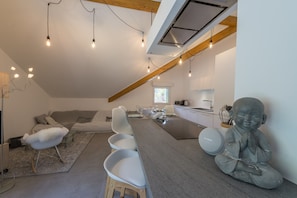 Pièce à vivre - Location saisonnière