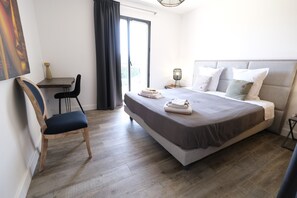 Holiday rental SAINT-RÉMY-DE-PROVENCE luxury villa to rent 5 bedrooms