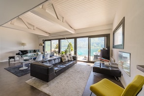 Rental in annecy lake
