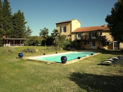 Old Provençal Mas with pool for 12 people, 6 bedrooms, (+ on request)