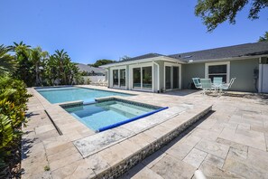 Functioning Jacuzzi