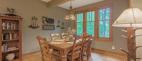 Dining Room Table--- Enjoy a Meal with Family 