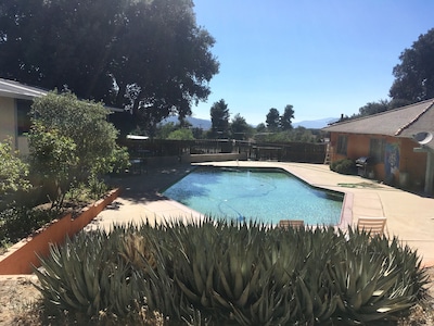 6 Acre Ranch w 6 Casitas+Pool/Hot Tub - 30 min to Julian (Perfect for Groups!)