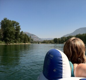 Float, fish, & relax on the Flathead River, on your way to the property. 