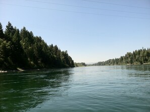 Flathead River with pristine fishing & calm swimming holes. 