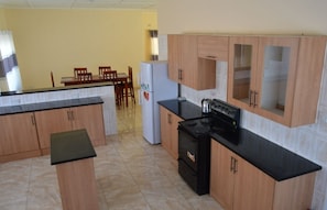 Main Kitchen 