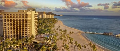 The ultimate Hawaiian vacation begins at Hilton Hawaiian Village!