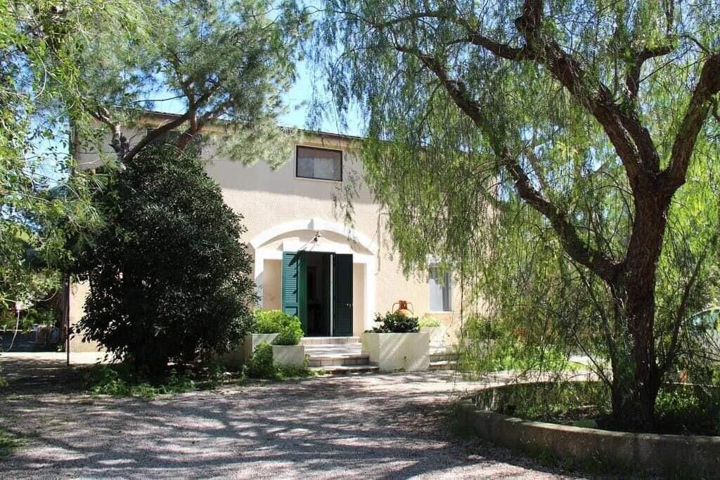 Picture of villa