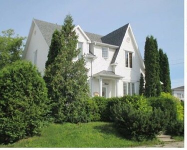 Gîte Couette et confitures B&B à Roberval au Saguenay-Lac-Saint-Jean (CITQ 297849) - Room Henri