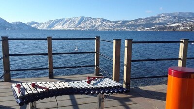 Luxury Waterfront Condo on Skaha Lake-Outstanding View of the Lake