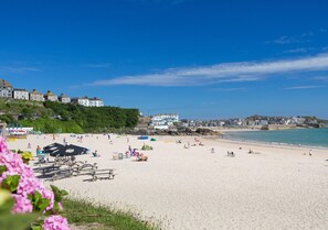 Porthminster beach is only 5 minutes' walk away