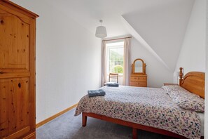 Cosy double room with lovely views