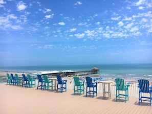 Chateau's 1 of a kind 360 degree rooftop patio overlooking the Cocoa Beach Pier. The best spot to watch launches!