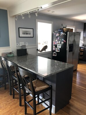 Kitchen island