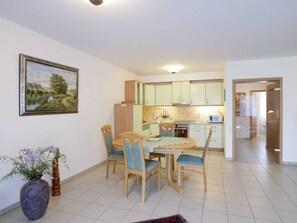 Residenz am Teich App.03- Essbereich und Küchenzeile