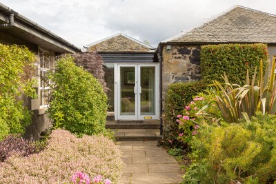 Denbrae Cottage West by St Andrews