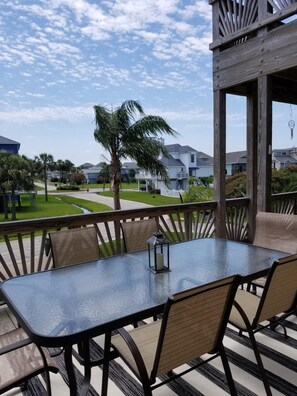 Feel the breeze and enjoy ocean views on the main deck while dining al fresco.