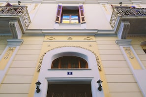 Building's entrance.