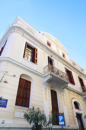 Building's view.