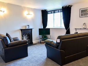 Living/dining room | Garden View Apartment, Sneaton, near Whitby
