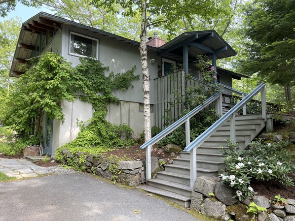 8 Acres of beautifully landscaped grassland and wooded area.