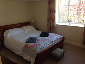 Bedroom 2 - with en-suite