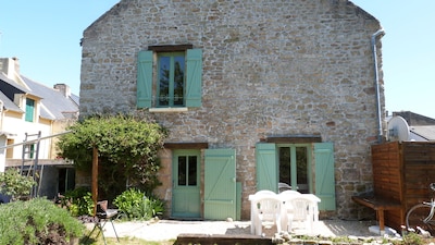 Renoviertes Steinhaus mit Garten im Golf von Morbihan 