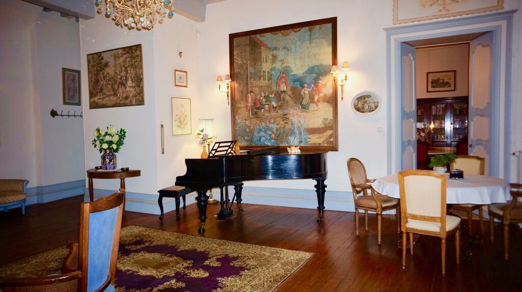 Picture of villa