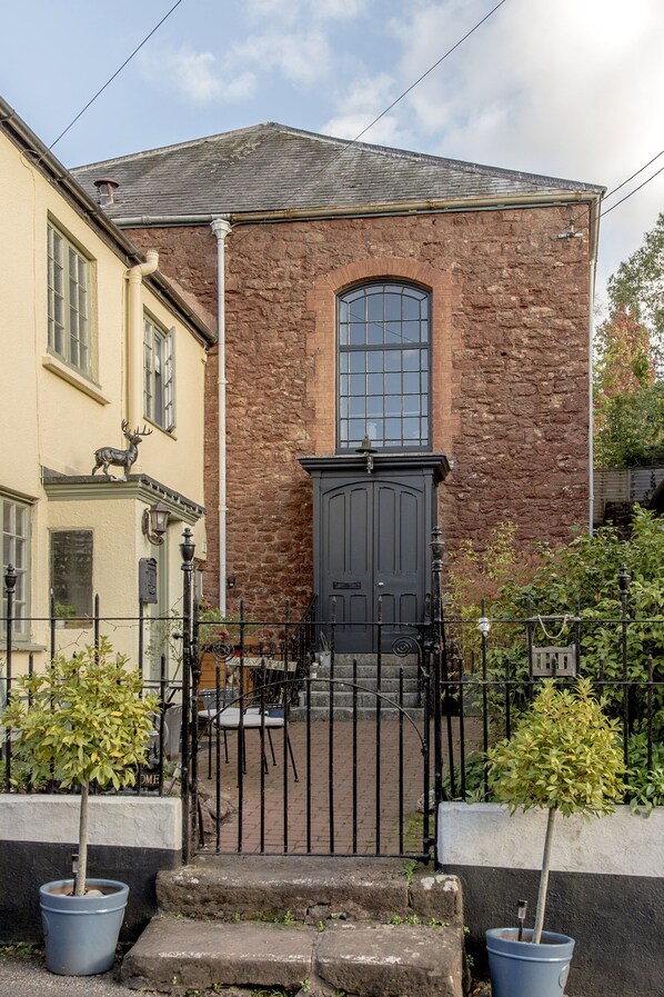 Entrance 