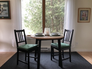 Cozy table for two.