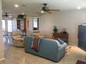 Living room with twin size pullout sofa. 