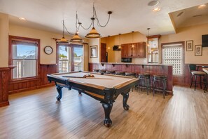 Surf-or-Sound-Realty-Jamman-by-the-Sea-886-Game-Room-7