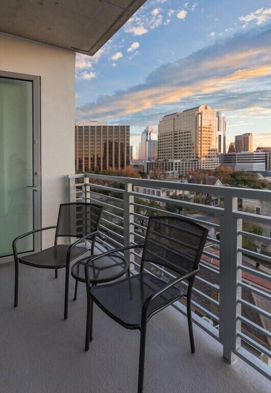 Club Wyndham Austin Texas 2 Bedroom Deluxe Suite Civic District