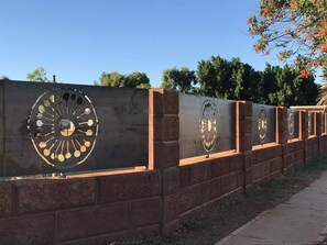 Entrada de la propiedad