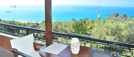 STUDIO 1.Stock: Terrasse mit Meerblick