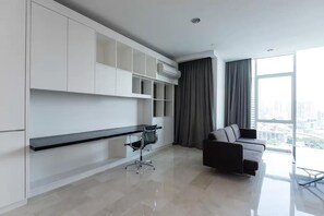 Sky Pool KL Entire 2BR Apartment