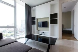 Sky Pool KL Entire 2BR Apartment