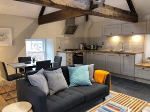 Open plan kitchen/living room