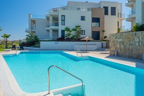 Zapholiday - 2226 - Alcaidesa apartment rental - swimming pool
