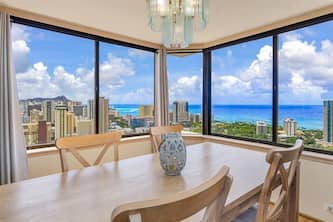 Ocean Views 42nd Floor Penthouse "2bedrm/2bath