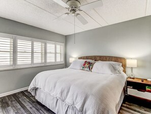 Oceanfront Primary Bedroom with King Bed