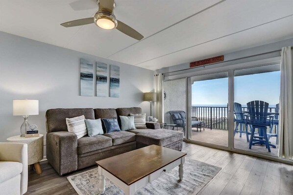 Oceanfront Living Room with 3rd Floor Views