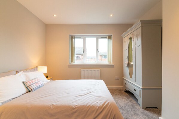 Big, Bright and spacious bedroom with a double bed